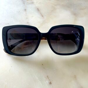 NEW UNWORN - RALPH by Ralph Lauren Black Tortoise Sunglasses + Case